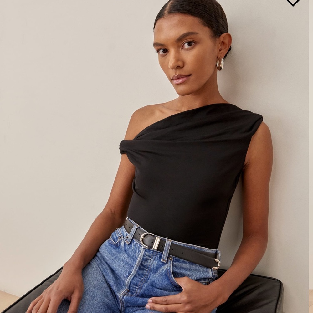 Cello Knit Top - Reformation XS